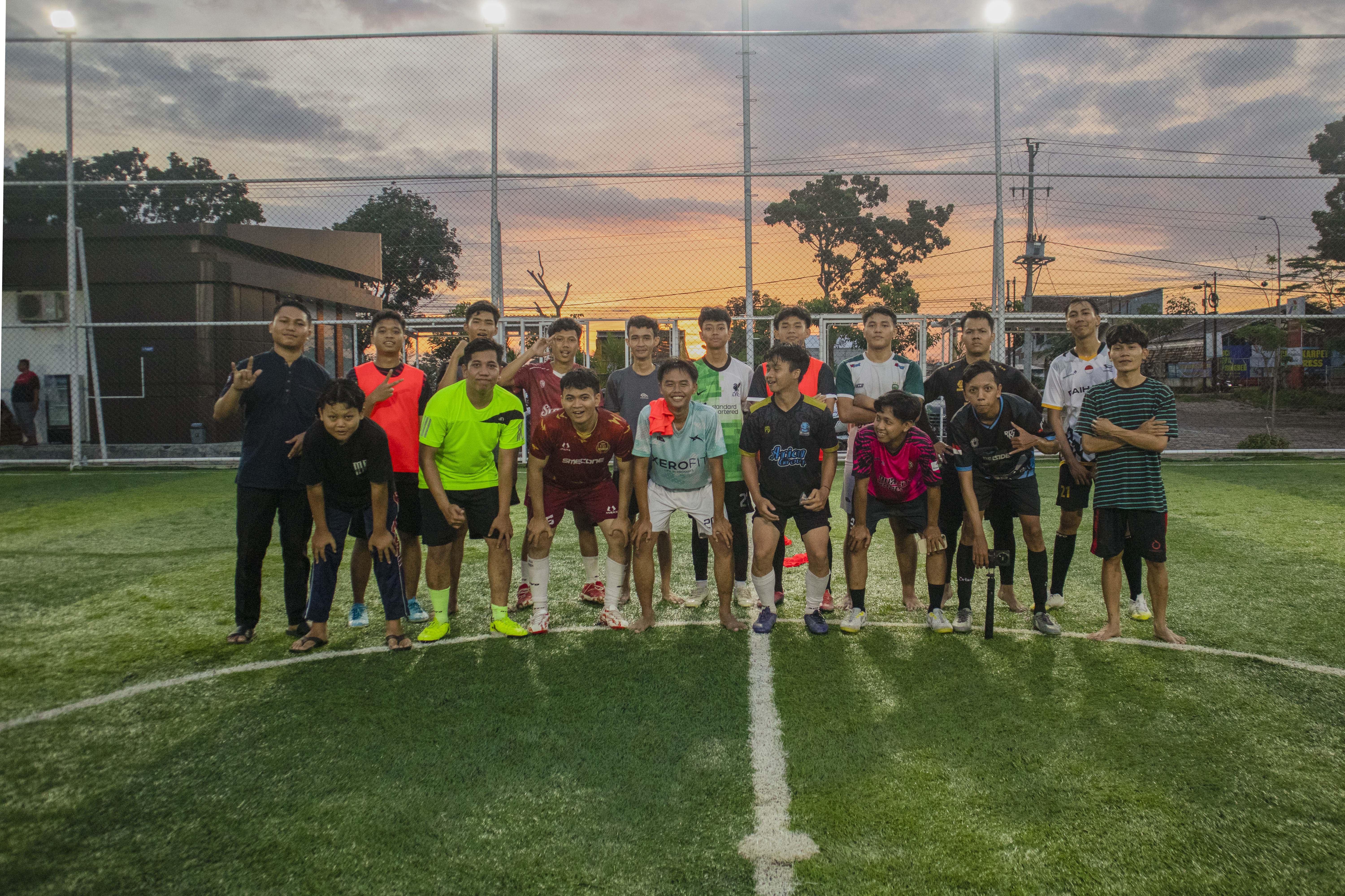 CV Prabu Bima Tech Gelar Mini Soccer, Karyawan dan Anak PKL Antusias Berpartisipasi