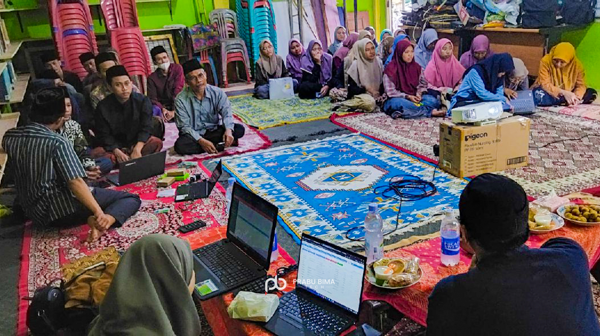 Demo Aplikasi Transaksi Non Tunai di Pondok Pesantren Al Hidayah Syamsalummah