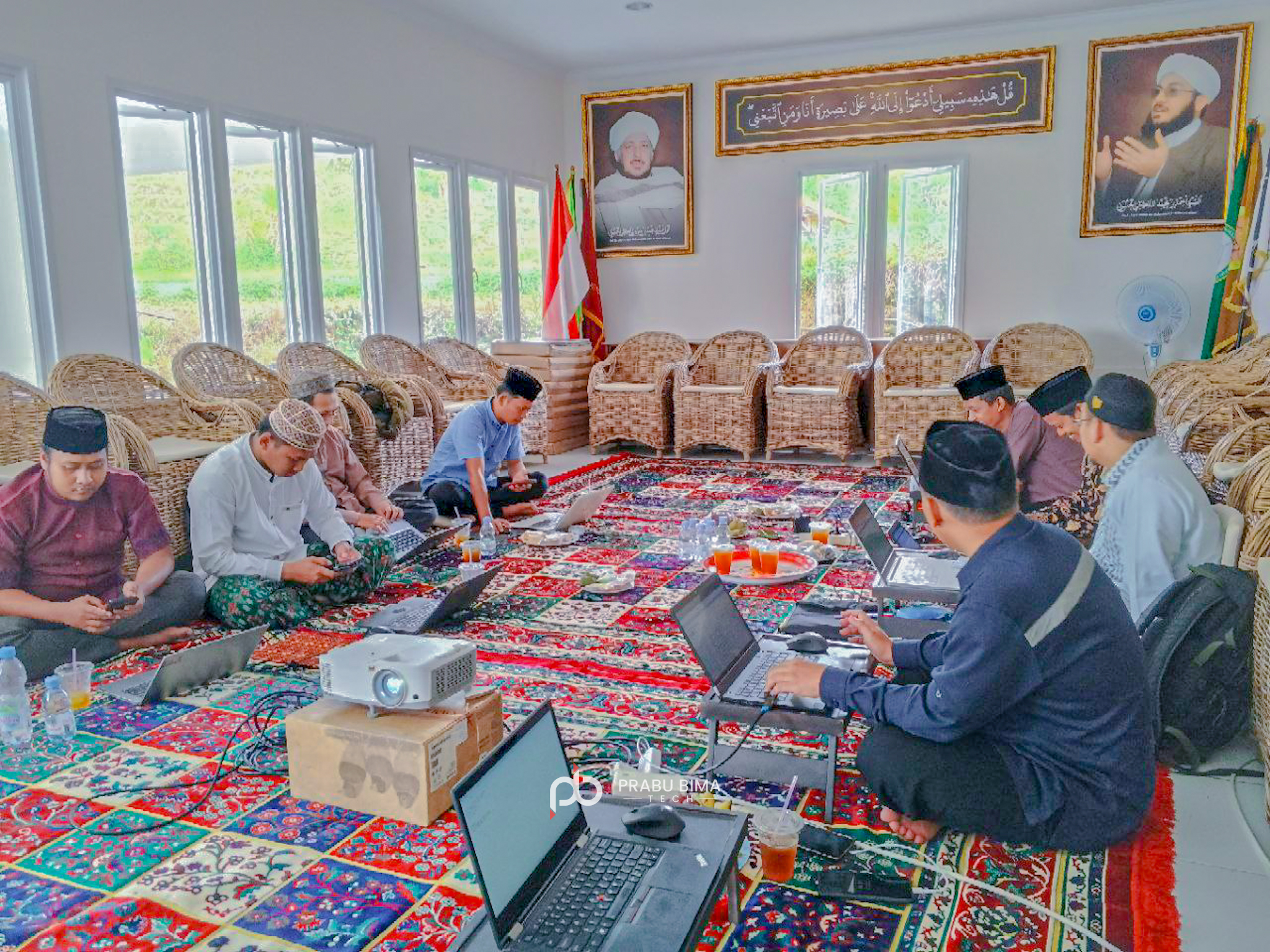 Pelatihan Aplikasi SIAKAD di STIT Tihamah: Meningkatkan Manajemen Akademik dengan Solusi Digital